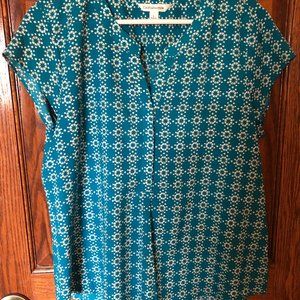 pullover blouse v neck